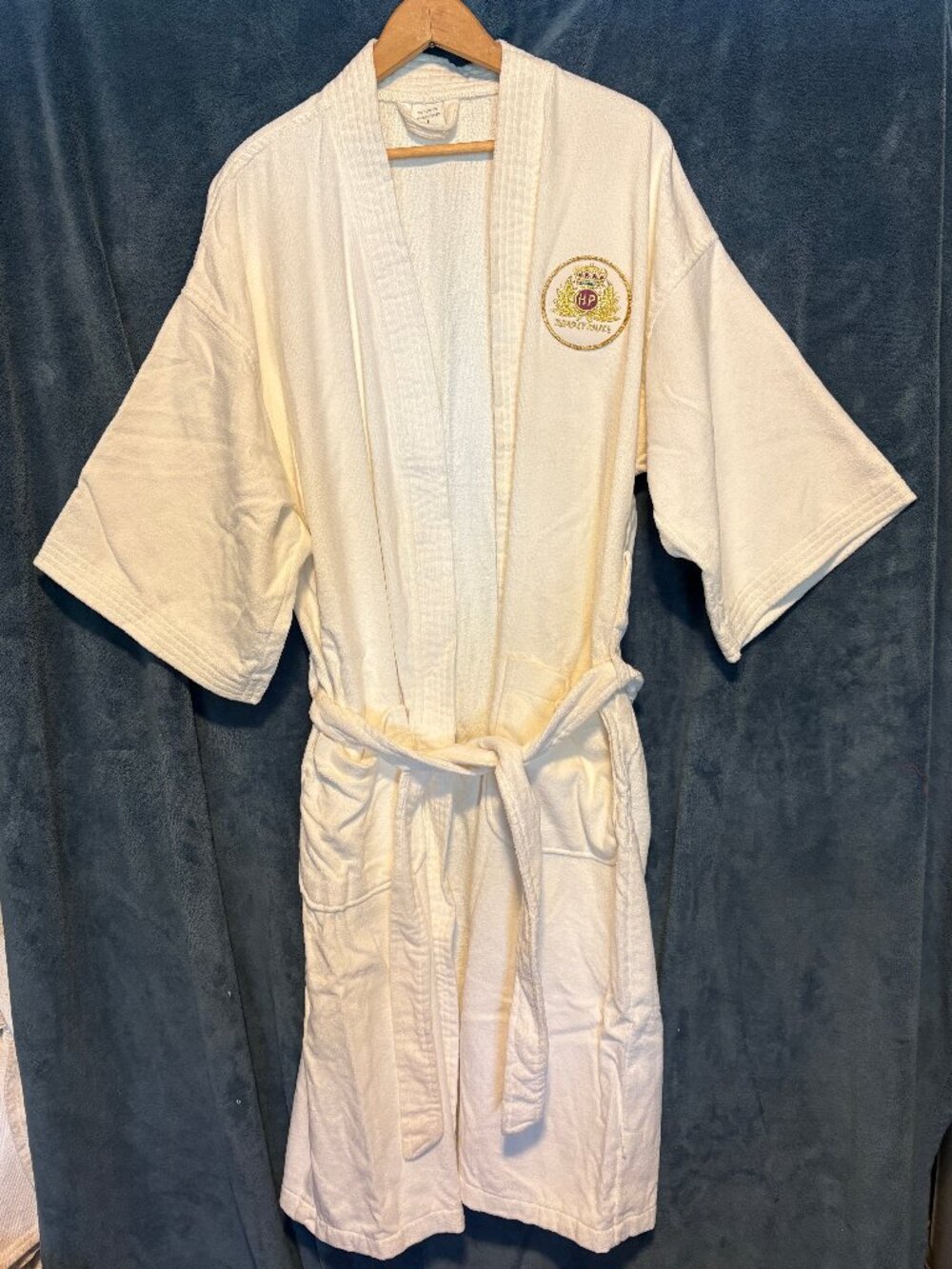Vintage Helmsley Palace Hotel NY White Terry Cloth Bathrobe Large Made in Turkey